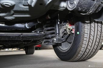 2016款中华V5 1.5T自动两驱智能型