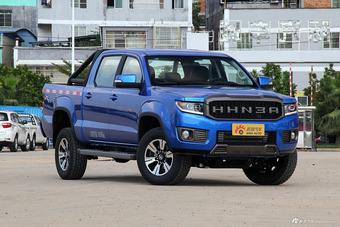 2017款黄海N3 2.5T手动两驱运动版XD25T5