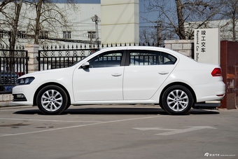 2017款朗逸1.6L手动舒适版