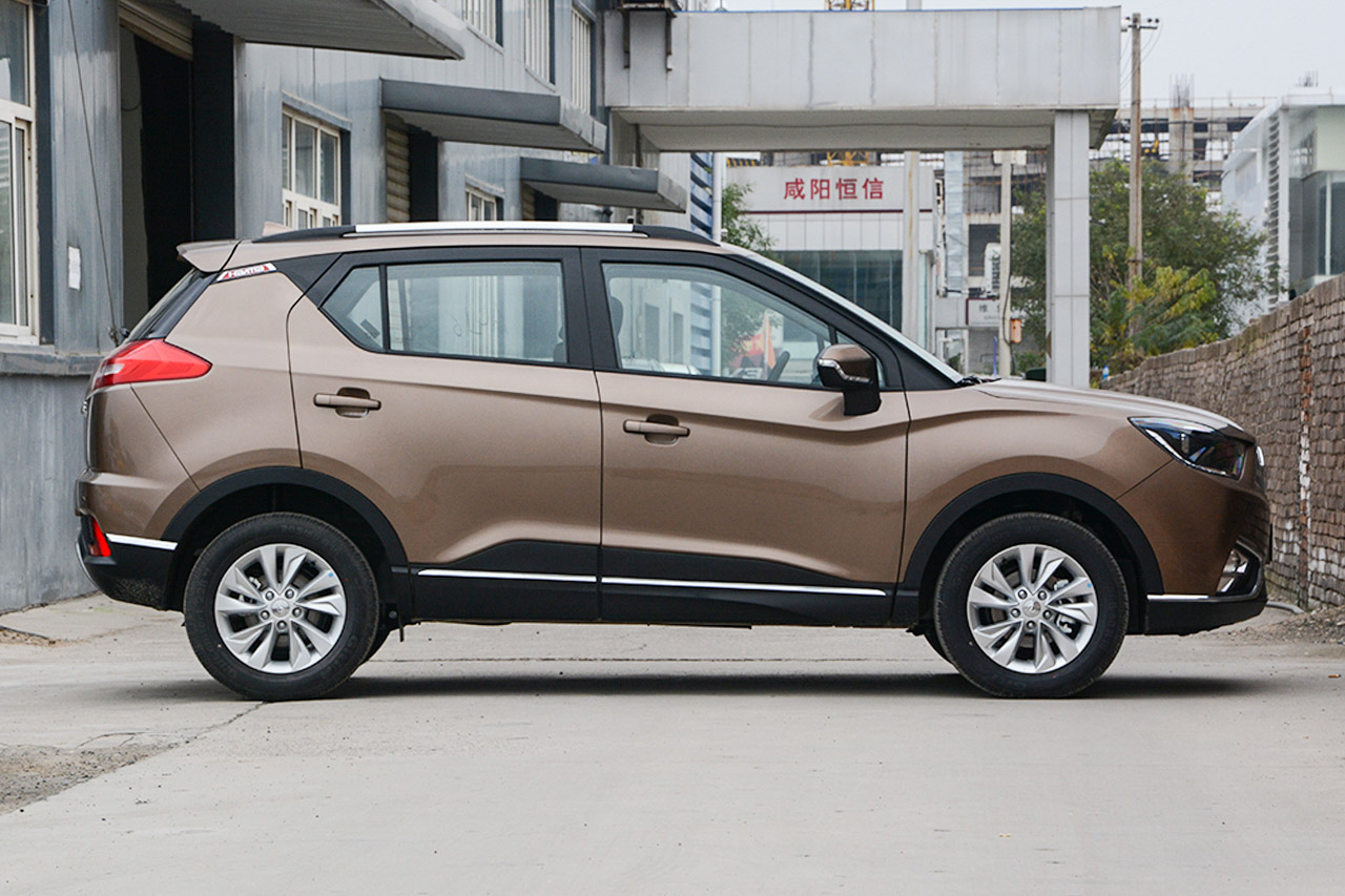 2018款海马S5青春版 1.6L手动豪华型