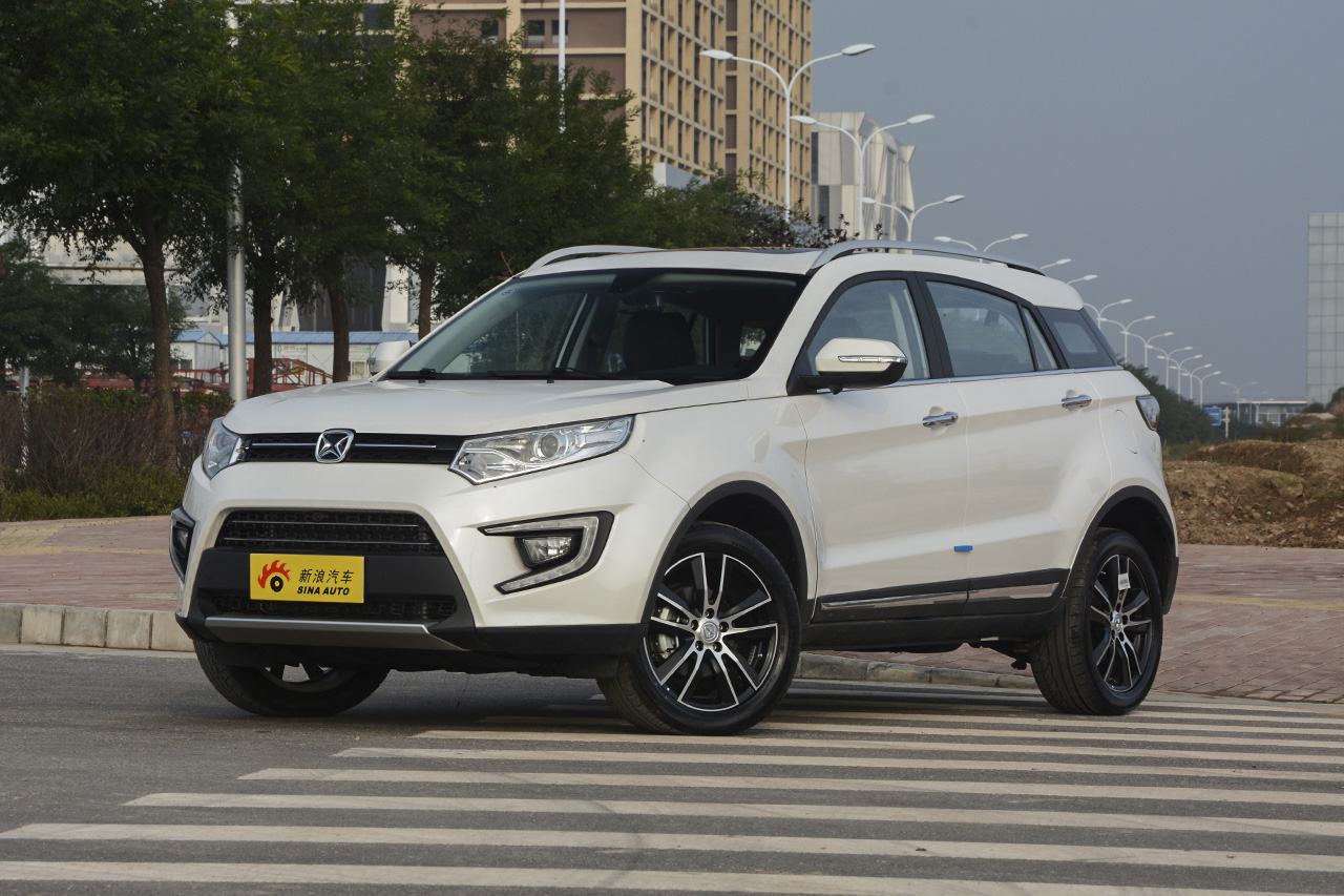 2016款驭胜S330 1.5T自动两驱旗舰版