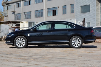 2019款迈腾2.0T自动330TSI DSG领先型