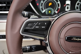 2017款众泰T700 1.8T自动尊贵型