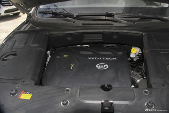 2018款宝骏530 1.5T DCT豪华型 