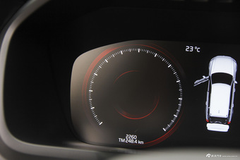 2016款沃尔沃XC90升级版 E驱混动 2.0T自动 T8智尊版