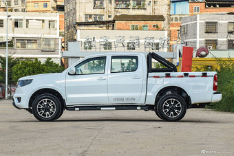 2017款黄海N1S 2.8T手动柴油两驱运动版JE493ZLQ4CB