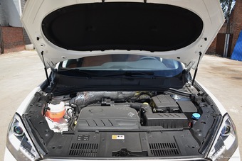 2016款宝沃BX7 2.0T自动四驱豪华版28T