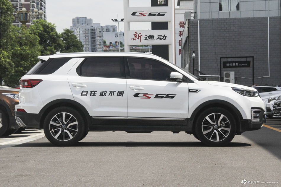 长安汽车长安CS55又降价？最高降0.83万全国最低仅7.64万！