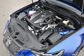 2017款雷克萨斯IS 2.0T自动300豪华版