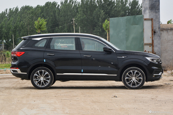 2018款众泰T500 1.5T手动尊享型