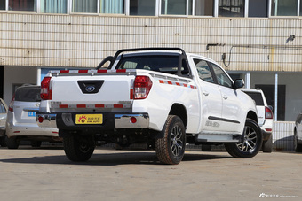 2015款雄师F22 1.9T手动两驱柴油标准型