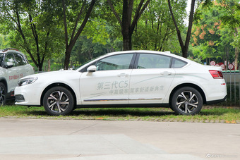 2017款雪铁龙C5 1.8T自动380THP尊贵型