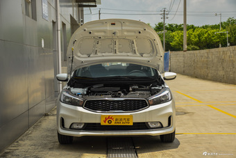 2016款起亚K3 1.6L手动GL图片