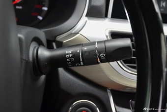 2017款传祺GA8 1.8T 280T自动尊享版