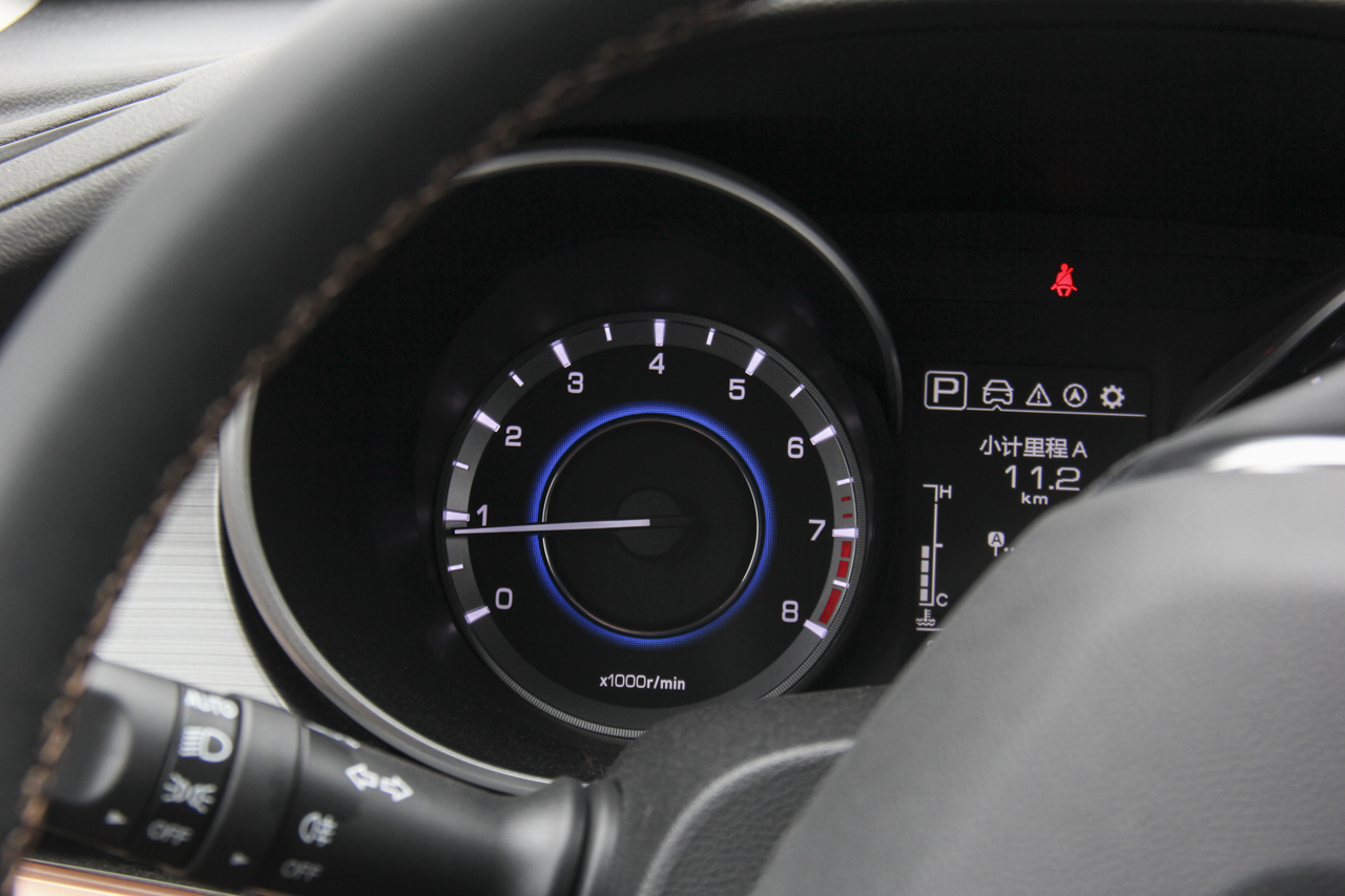 2018款逸动XT 1.6L自动领潮型GDI