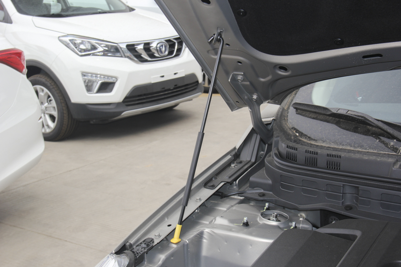 2018款逸动DT 1.6L手动智享型