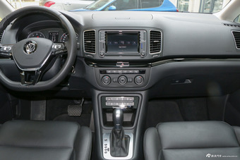 2018款夏朗2.0T自动尊享型7座380TSI