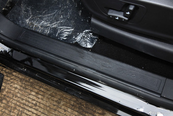 2017款宝骏560 1.5T DCT尊享型