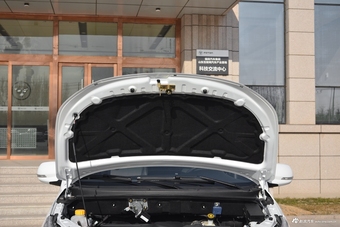 2017款伽途im6 1.5L手动智臻型 白