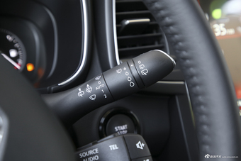 2018款科雷傲2.5L自动两驱尊贵版