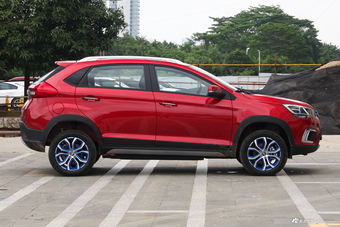  2018款瑞虎3xe新能源 400畅行版