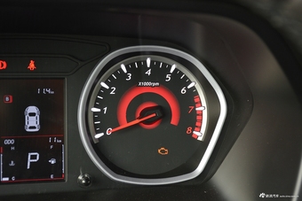 2018款东南DX3 1.5T自动豪华型