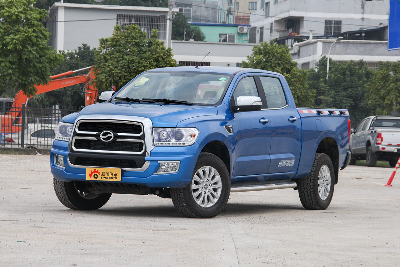 2018款领主2.5T手动柴油大双两驱豪华型 