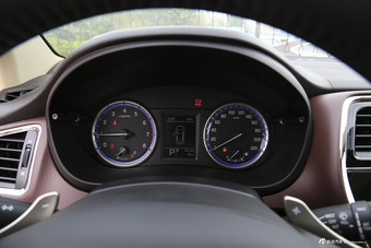 2017款骁途1.4T自动两驱都市尊享型