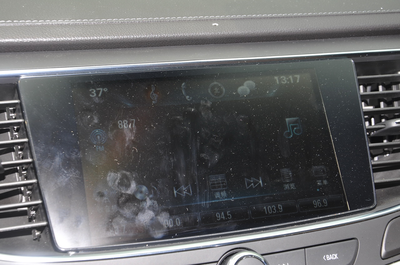 2016款君越2.0T自动豪华型28T