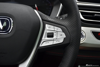 2018款长安CS75 1.5T手动雅智型