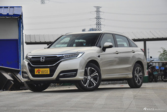 2017款本田UR-V 2.0L 370TURBO自动四驱尊耀版