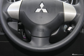 2018款劲炫ASX 2.0L自动精英版