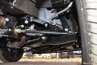 2016款瑞风M4 2.0L手动舒适型 银色