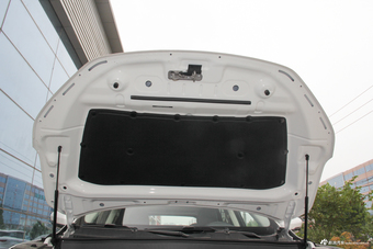 2018款众泰T500 1.5T自动智能互联尊贵型