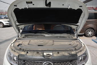 2018款陆风X7劲越 1.5T自动全景尊贵型