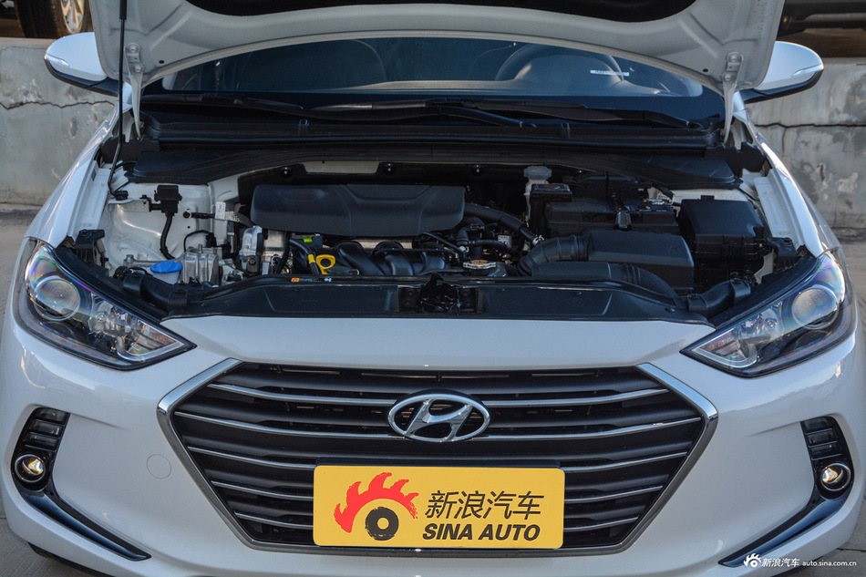 2016款领动 1.6L自动智炫豪华型 