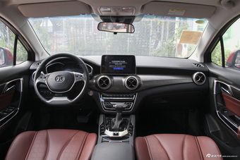 2018款北汽绅宝D50 1.5L CVT尊贵智联版