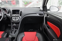 2017款艾瑞泽5 1.5L自动豪华版