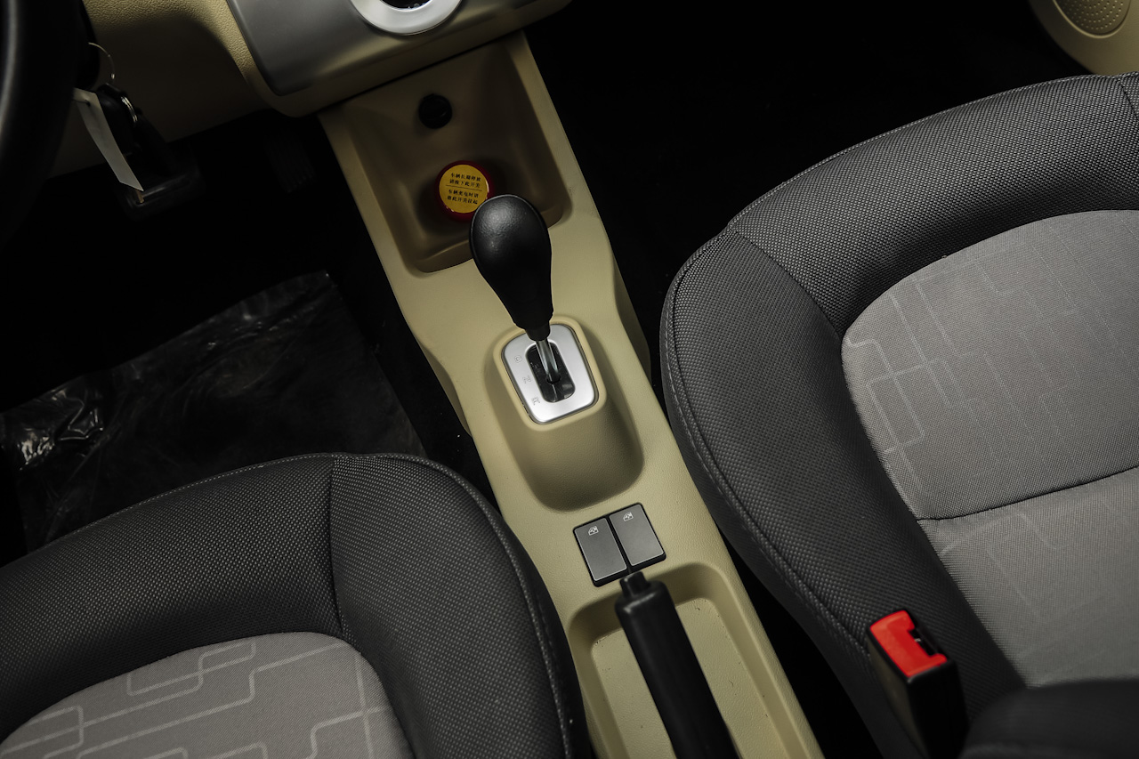 2016款江铃E100标准型