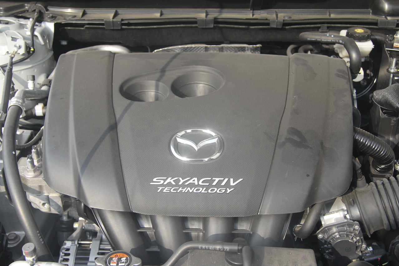 2016款马自达CX-4 2.0L自动两驱蓝天领先版