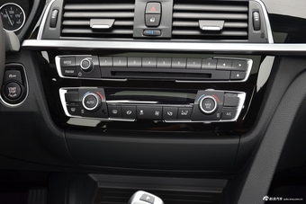 2019款宝马3系2.0T自动时尚型320Li