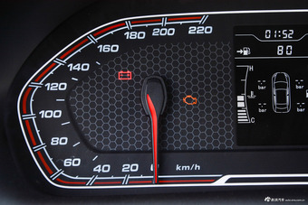 2017款瑞虎3x 1.5L手动豪华版