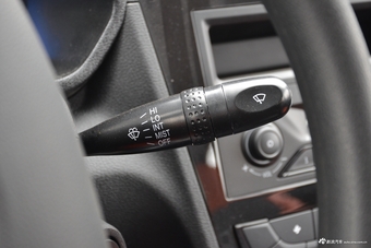 2017款EC系列 EC200 灵动版