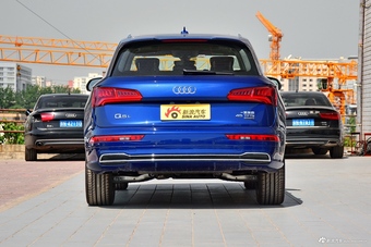2018款奥迪Q5L 2.0T自动45 TFSI Sport plus 