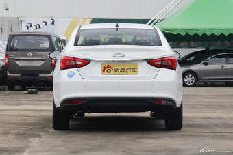 2016款艾瑞泽5 1.5L手动领潮版 俊逸白