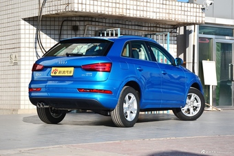 2018款奥迪Q3 30周年年型 30 TFSI时尚型