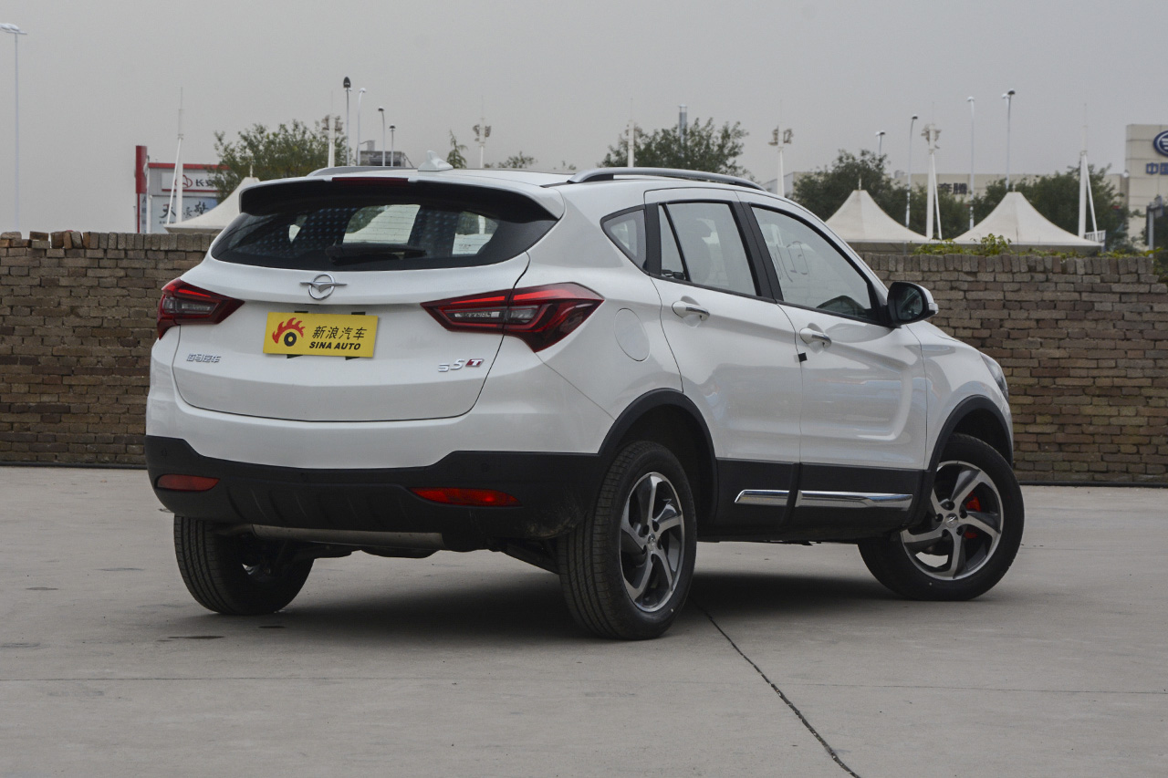 2018款海马S5 1.5T手动豪华型