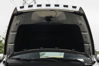 2016款自由光2.4L自动专业版+智能包