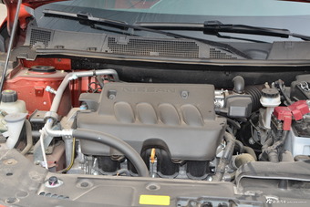 2017款启辰T90 2.0L自动CVT领尚版