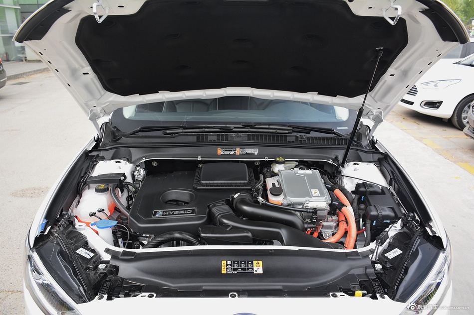 2017款蒙迪欧2.0L自动 HEV 智尊旗舰型